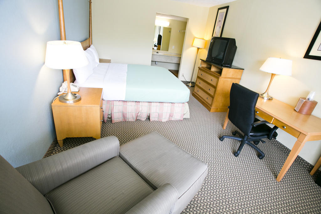 Star City Inn And Suites Grove City Phòng bức ảnh